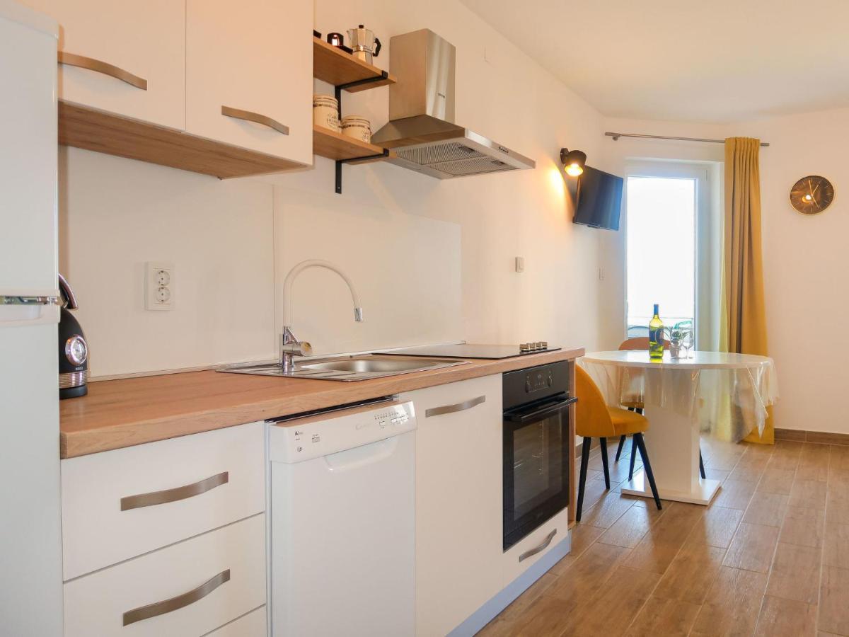 Apartment Marija - Vrb100 By Interhome Vrbnik Exterior photo
