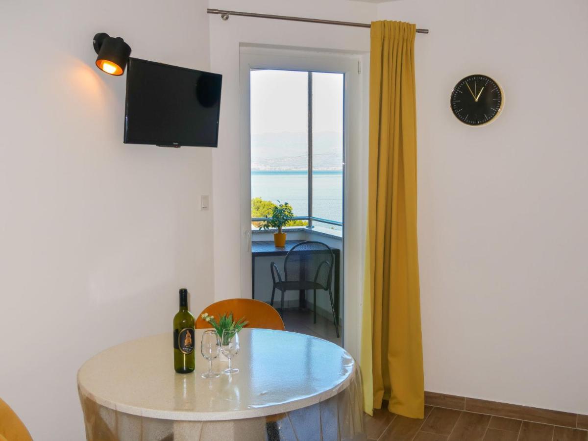 Apartment Marija - Vrb100 By Interhome Vrbnik Exterior photo